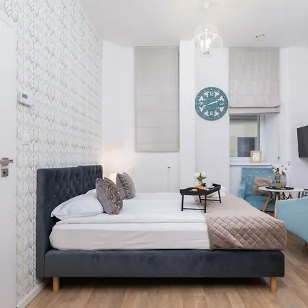 Beautiful Apartments Krakow Dietla By Noclegi Renters Exterior photo